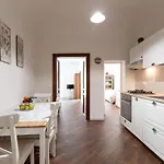 Quattro Canti Charming Flat Appartamento *
