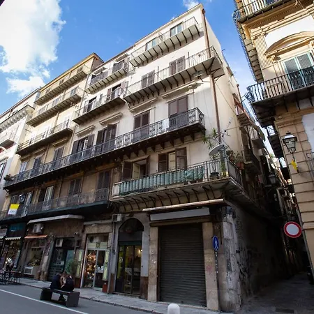 Quattro Canti Charming Flat * Palermo