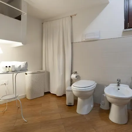 Apartment Guesthost - Quattro Canti Charming Flat *